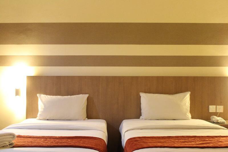 Grand Sentosa 3* Johor Bahru